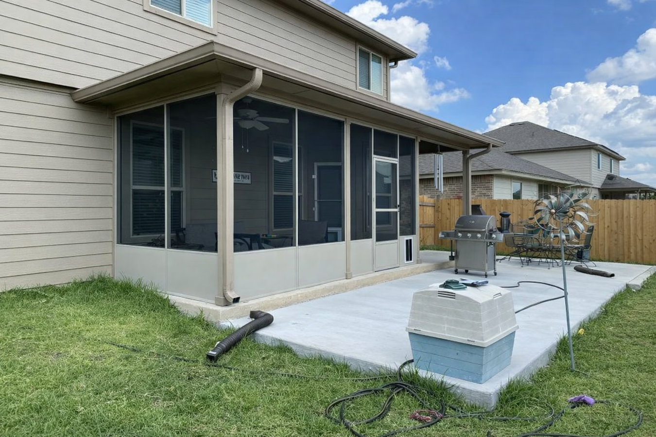 Screen room installation in Pasadena, CA